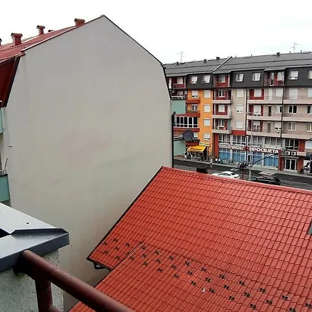 Charming With Balcony Appartamento